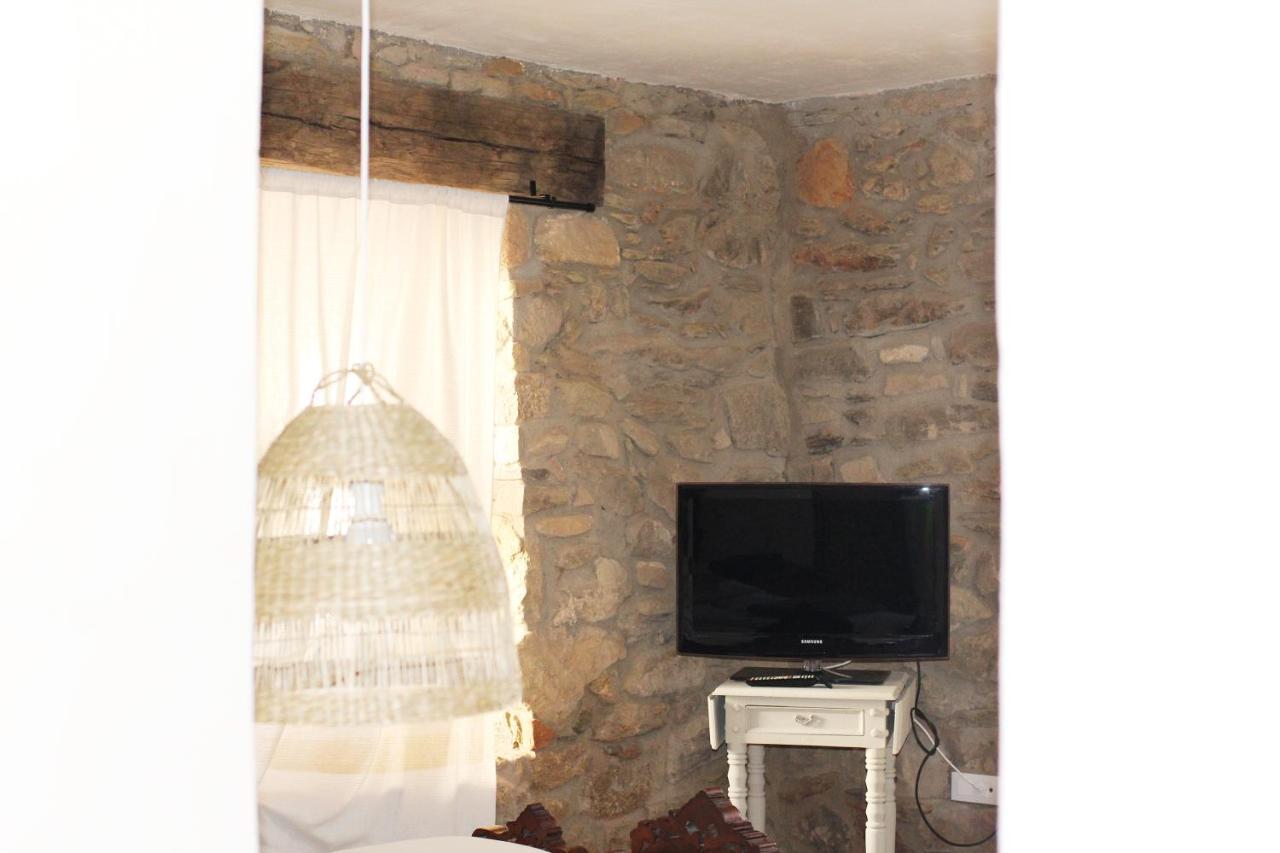 El Reposo De La Grulla Apartment Perales del Puerto ภายนอก รูปภาพ