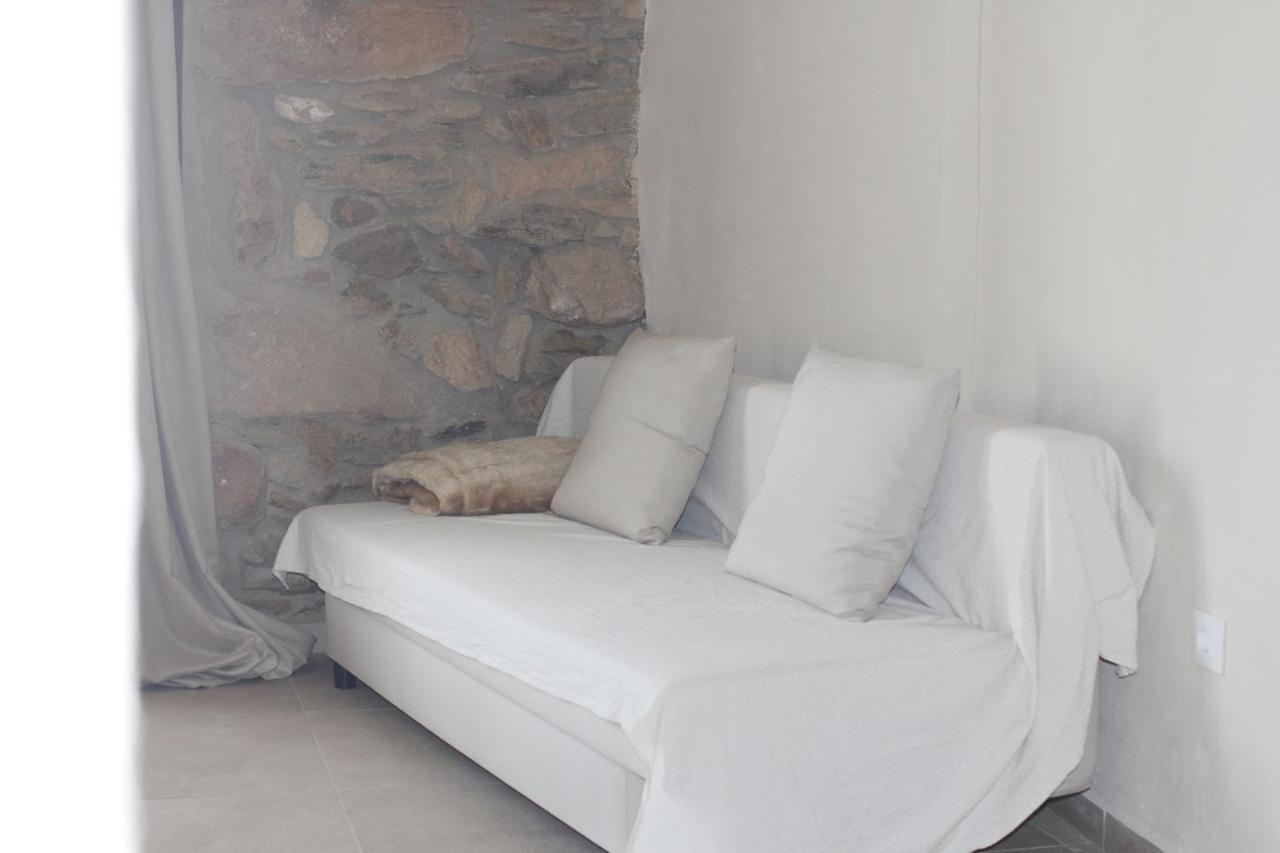 El Reposo De La Grulla Apartment Perales del Puerto ภายนอก รูปภาพ